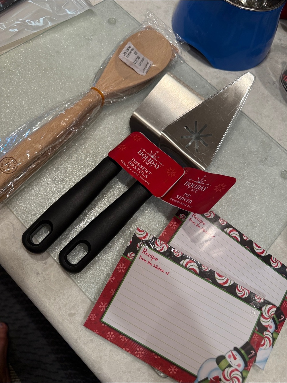 NEW Kitchen Entertaining Set - Recipe Cards, Wooden Spoons & Serving Set